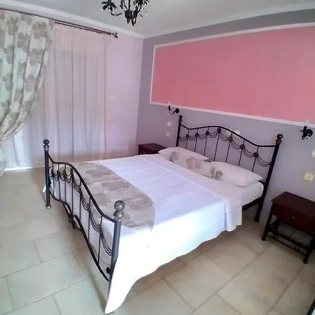 Irida Appartement Potos